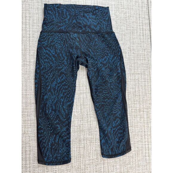 Lululemon Leggings 4 Black‎ Blue 17" Train Times Crop Capri Pulse Active Workout - Picture 1 of 13